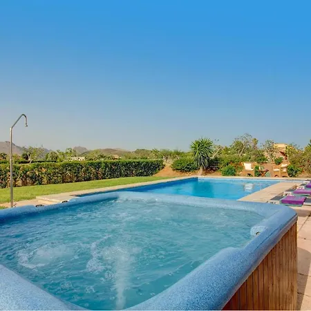 Sleeps 4 Pool Air Con Wifi * Pollença